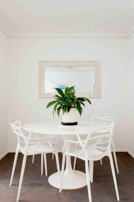 Apartamento Harbourside Style, 2 Bed, A/C, Pool -Elizabeth Bay Sídney Exterior foto